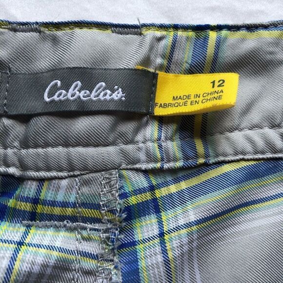Cabelas UPF 50 Board shorts plaid blue and gray Size 12 snap and zip look new - Picture 2 of 9